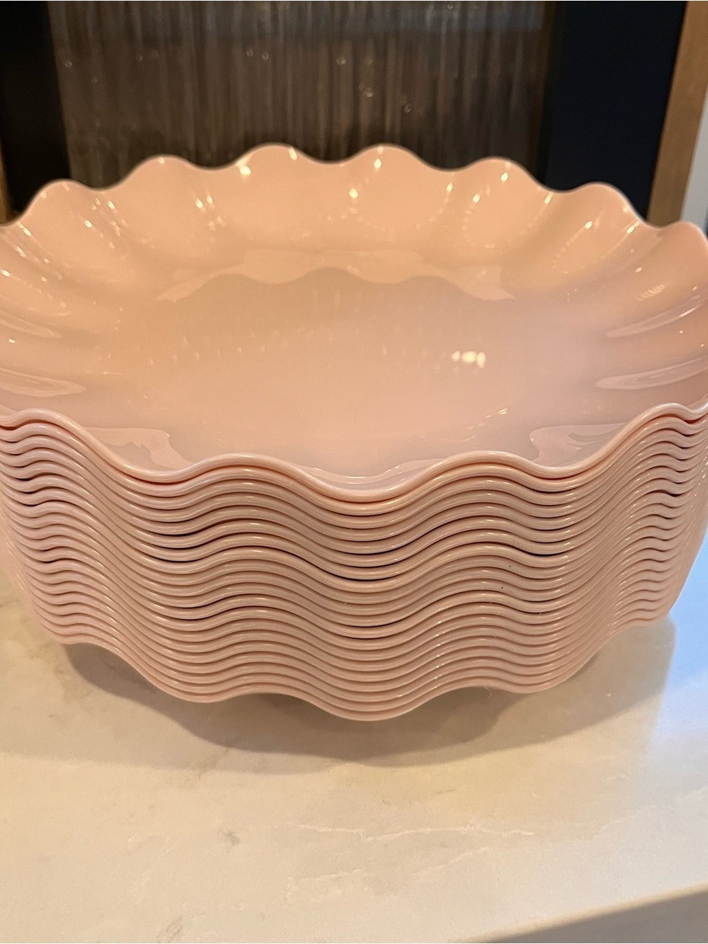 20 New Scalloped Edge Pink Dinner Plates  - Modern Wave Design